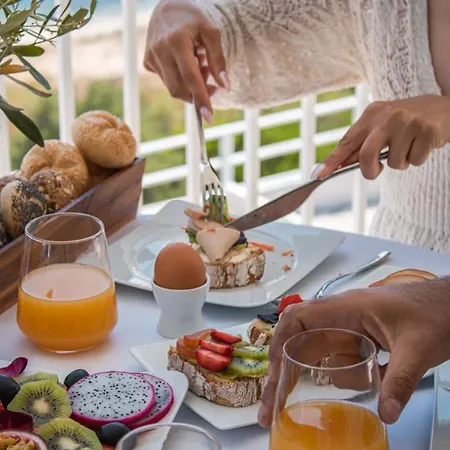 Cavo Del Sol سارتي